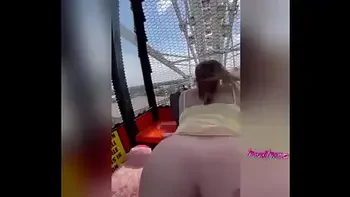 Slut get fucks in public on the Ferris wheel