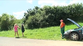 Young Teen Hitchhiker Grateful For Old Pig Rescue With Stepgranny Outdoor Threesome