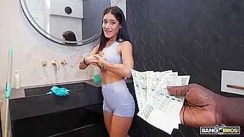 Adroit Carolinas Missionary With Carolina Guerrero