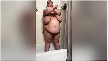 Come Shower With Me! :3