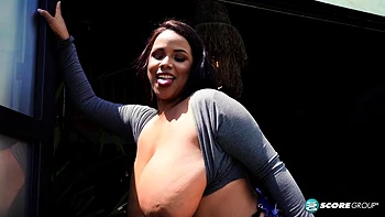 PornMegaLoad - Isa Gomez Solo 38287