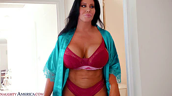 Hot Milf Sybil Stallone gets her pussy pounded