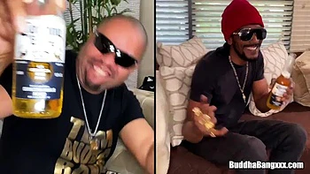 Far Buns Freak: Blowjob, Amateur  Ebony Porn