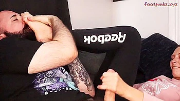 Cute Teen 18+ Girl Enjoys Foot Fetish