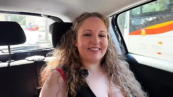 Amanda, 22, runs a luxury perfume store in Lyon! - Jacquie et Michel TV