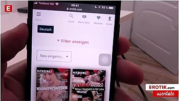 Sexy Chick Alyssia Kent Spreads Her Tiny Pussy For Some Dick! (german)