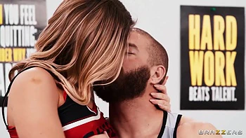 Xander Corvus And Paige Owens In Seduces The Man Working Out To Fuck Her Deep