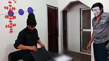 The Boss Fired Him For Being A Bad Employee And His Wife Provides Him With Unconditional Support At Home