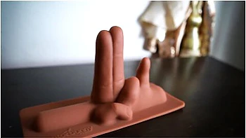 Dominatrix Mara In Miss Mara Tests 3 New Attachments - A Motorbunny Unboxing