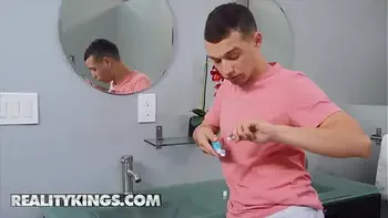 (Mini Stallion) Gets Horny In The Tub Her Roommate (Johnny) Is There To Save The Day - Reality Kings