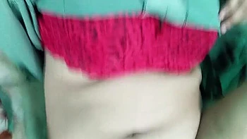 Muslim Hijabi Bhabhi Fucked Hard - Desi Amateur Sex Video with Sumahomesex