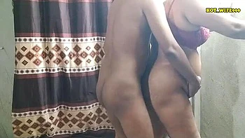 Tamil Bhabhi Hot Outdoor Sex - Desi Masti Night with Big Ass Anal & Cumshot