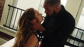 Brunette Naomi Swann gets her asshole gapped by Mickey Mod