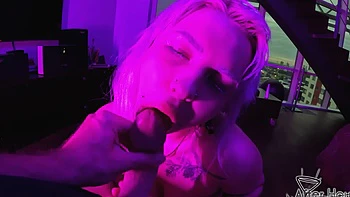 Tattooed babe sam shows off her big natural boobs in pov