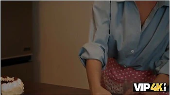 I Didnt Expect That My Step Relative Is That Hot - Lynna Nilsson