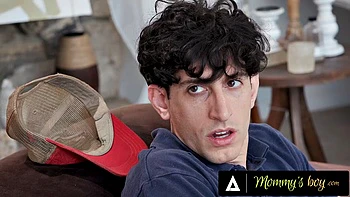 MOMMY'S BOY - Busty Stepmom Lauren Phillips Gives You A Titty Job Before Letting You Cum