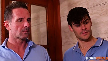 Wild Colombian Cuckquean Veronica Leal is Comforted by Two Cocks at Once GP1758