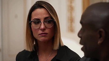 Sally, 18, language student in Lyon! - Jacquie et Michel TV