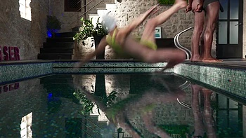 Anna and the businessmen, a great story of love... or money. - Jacquie et Michel TV