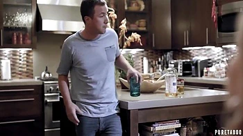 Cheating Babysitter Creampied While On Phone With Boyfriend - Jessy Jones And Jane Wilde