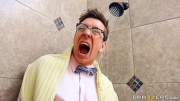 Karma Rx, Marcus Dupree And Markus Dupree In Fucks His Wifes Sis All Over The House