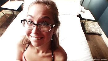 Sucking & Rubbing With Smooth Riley - Riley Reid & Robert Peru