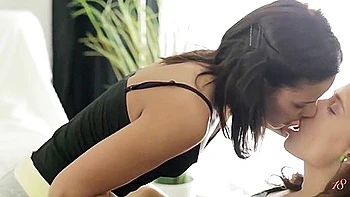 Modest Side Pieces Masturbation Smut