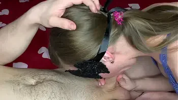 The girl herself decided to fuck the guy's cock and bring him to with her hands