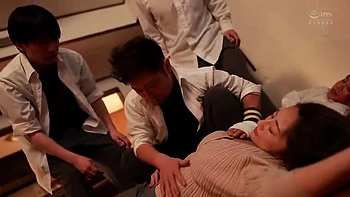 825-wguuhy-ouhsgy-poo-juq