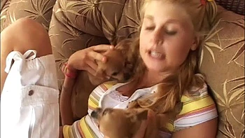 Little Summer with Perfect Asses and Fingering in Sofa