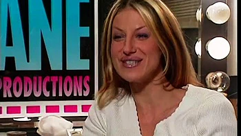 Stud fucks sexy blonde