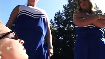 Guy has steamy sex with busty girlfriend on white sofa