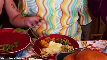 Ashley Alexander, Beca Barbie & Baby Gemini - Fuck Everything In Sight! A Brazzers Thanksgiving Story