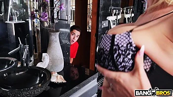 Spying Juan Finally Got Fucked By Stepmom