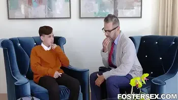 Foster stepMom Dee Williams Requests Help With Fertility Issues