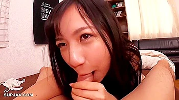 Rin Miyazaki, A Lewd Girlfriend Who Begs For Many Times With A Cleaning Blow Job That Makes Ji Po Soak