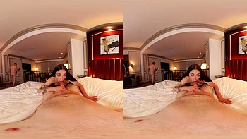 POV 20-Year-Old Scarlett Rosewood Pleases Older Cock