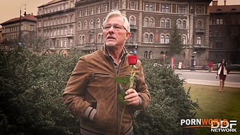 Anal fucking Milf Rebecca Volpetti gives mature man the boner of his life