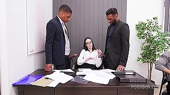 The Secretary Wet Giada Sgh Bbc Atm Dap