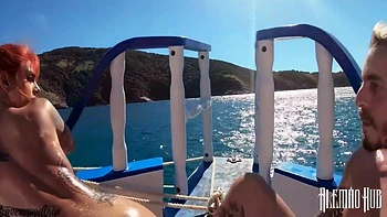 Brincando De Ser Pirata E Fudendo A Dreadhot Em Alto Mar, Com Direito A Voyaur