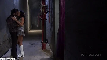 Guide To Threesomes - Episode 1