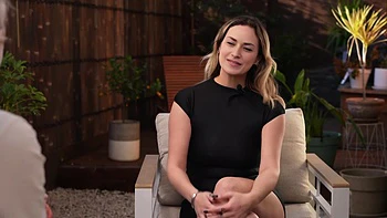 An improvised show that ends in an exceptional orgy... - Jacquie et Michel TV