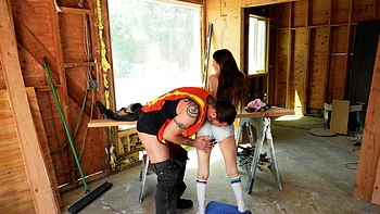 Skinny teen Sia Wood gets fucked by her boyfriend in vegas