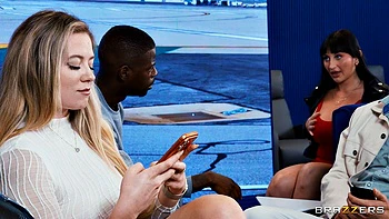 Airport Lounge Lizards Get Lucky - Part 1