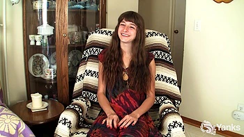 Willow Enjoys Her Bushy Muff - Full 4K Remaster