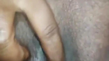 Indian Bhabhi Fingaring Mustarbusan