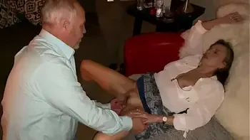 I experience the longest Orgasm, my juices flowed for hours... Agness