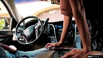 Wild fawx: Blowjob, Doggy  Cowgirl Porn