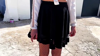 Alice is loose! - Jacquie et Michel TV