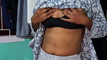 Sex For A Long Time With My Girlfriend And Full Time Romance With Her And Eaten The Pussy